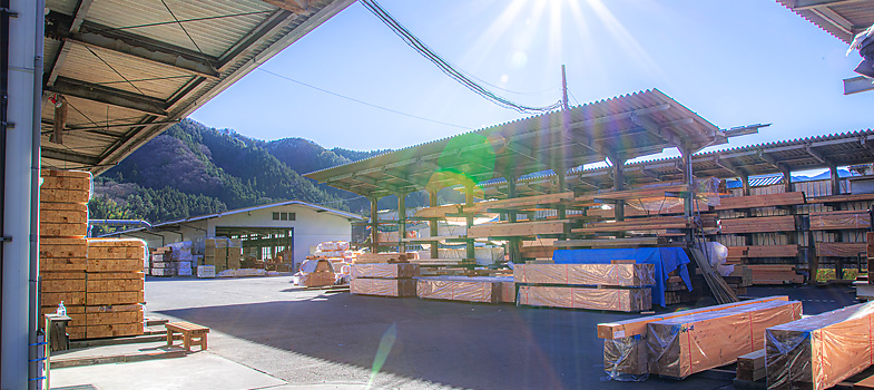 プレカット加工工場・木材加工の両神林産加工株式会社｜埼玉県秩父郡小鹿野町
